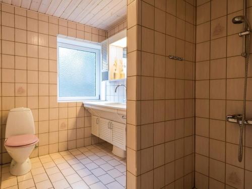 Koupelna v ubytování Holiday home Fanø CXXVIII