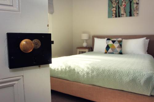 Cama ou camas em um quarto em Hansen Street Retreat