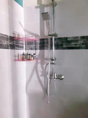 Bilik mandi di Arnaud-Michel