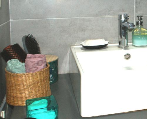 Central studio in Monastiraki