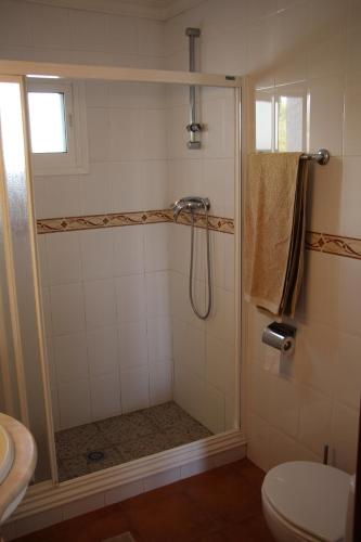 Ванна кімната в El Capistrano Village Spacious home, large terrace