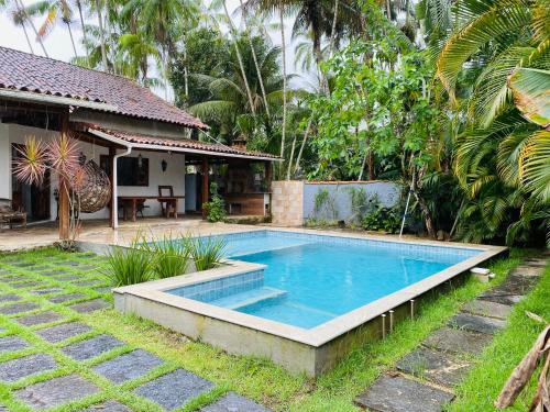 Kolam renang di atau dekat dengan PROXIMO CENTRO HISTÓRICO - Piscina - AR CONDICIONADO