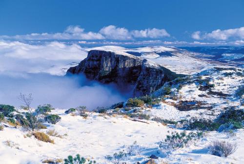 a view of a mountain with snow on it at Pousada Kaluana in Urubici