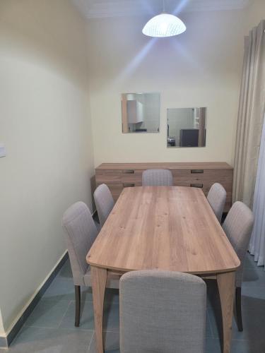 Kuchyň nebo kuchyňský kout v ubytování Chez Chic Apartments