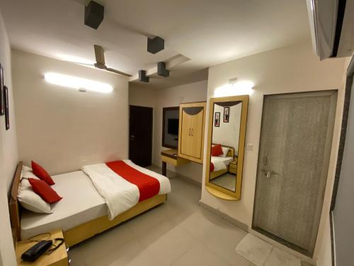 Ein Bett oder Betten in einem Zimmer der Unterkunft Hotel Riverfront