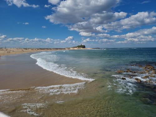 Gallery image of One bedroom CBD unit, walk to beaches & cafes in Newcastle