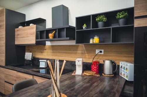 L Archè Comfort & Relax Brown Home di via Varesina