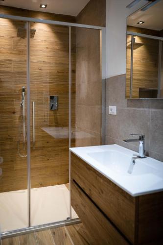 L Archè Comfort & Relax Brown Home di via Varesina