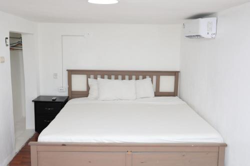 
Cama o camas de una habitación en The Greek Resort
