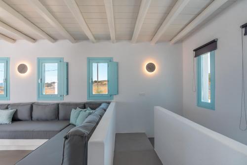 Gallery image of Blue Harpist Villas in Koufonisia