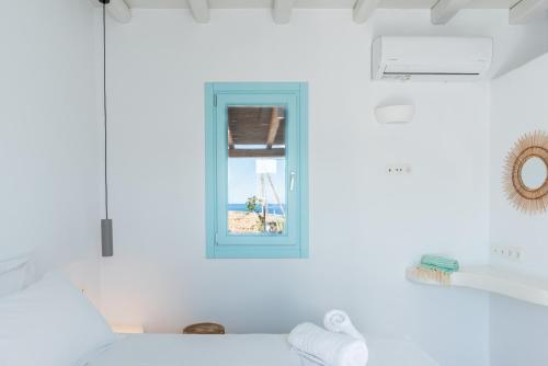 Gallery image of Blue Harpist Villas in Koufonisia