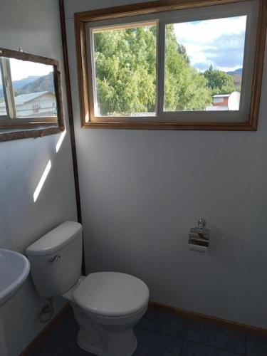 A bathroom at Calfu