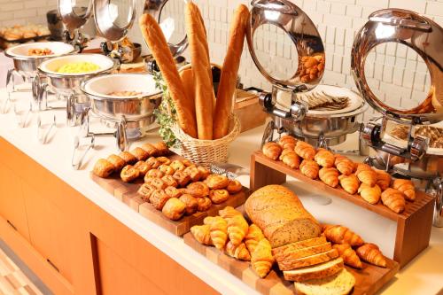 Jídlo v hotelu nebo okolí