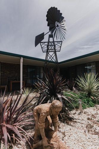 Φωτογραφία από το άλμπουμ του Donald Motor Lodge σε Donald