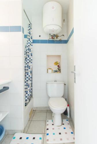 Un baño de Un pied-à-terre face à la marina