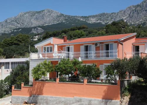 Apartment in Podgora with sea view, terrace, air conditioning, WiFi 849-2