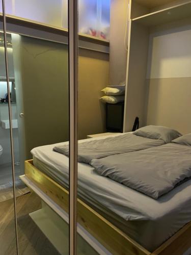 Small Home Budapest Dráva 1133 Budapest, Dráva utca 8 1. Emelet 16. Ajtó kép - 3