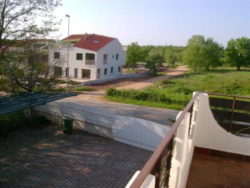 Apartment in Porec with balcony, air conditioning, WiFi 819-2