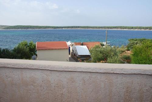 Fotografia z galérie ubytovania Apartment in Barbat with sea view, balcony, air conditioning 660-4 v destinácii Barbat na Rabu