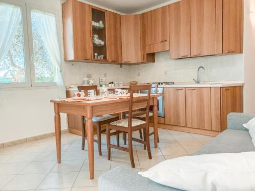 Kuchyňa alebo kuchynka v ubytovaní Appartamento La Casa Rossa - Affitti Brevi Italia