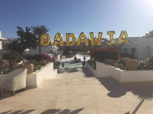 A restaurant or other place to eat at Badawia Sharm Resort