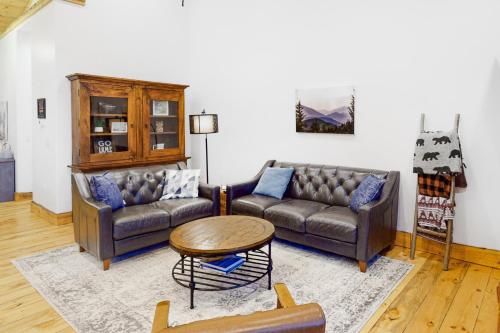 Big Mountain Home – Photos 3