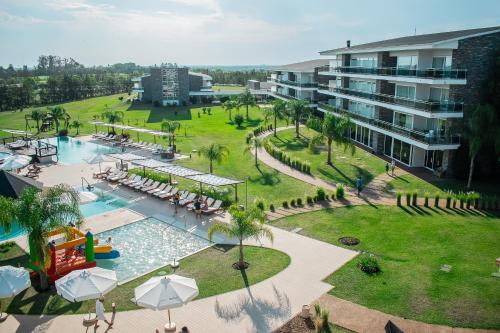 View ng pool sa Altos del Arapey All Inclusive, Golf & Spa o sa malapit