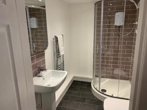 Newly Refurbished Studio Close to City Centre