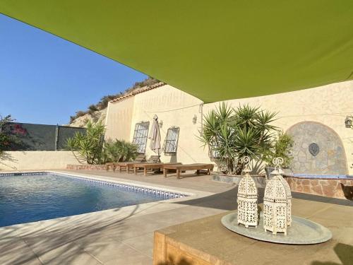 Spectacular and spacious cave house apartment, Villaricos ...