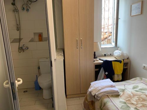ห้องน้ำของ Guest House De Rada