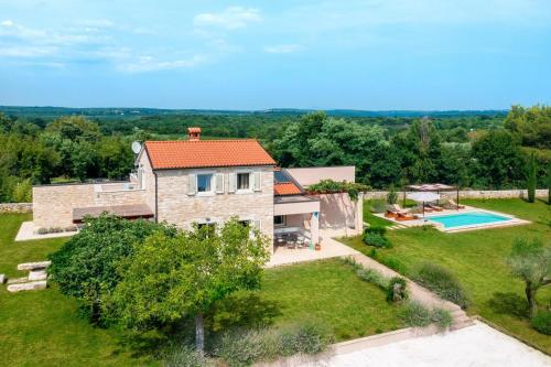 Holiday Home Vila Marten – Photos 3