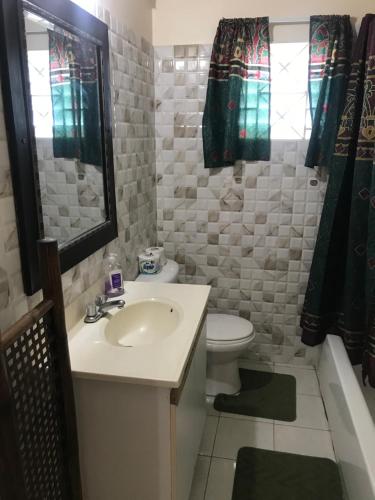 Vonios kambarys apgyvendinimo įstaigoje Perfect vacation villa