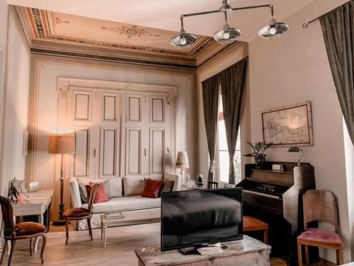 A seating area at Emporikon Athens Hotel