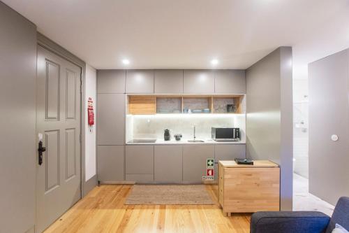 Downtown Studio w/ AC & Patio by LovelyStay
