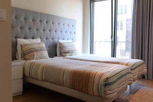 Lux Apartment with Pool and Garage