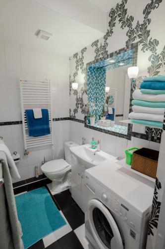 Bilik mandi di Alpetri Apartments