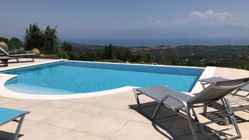 La alberca dentro o cerca de Villa Ocean View