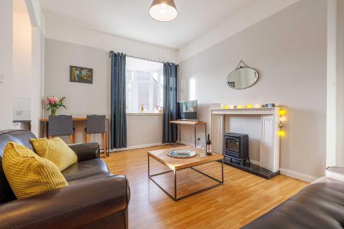 Un lugar para sentarse en Linlithgow Apartment
