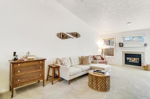 Cozy Dog-Friendly Abode – Photos 3