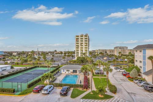Gallery image of Ocean Breezes in Cocoa Beach