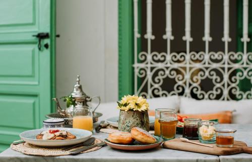 Φαγητό σε αυτή η μαροκινή κατοικία ή κάπου εκεί κοντά