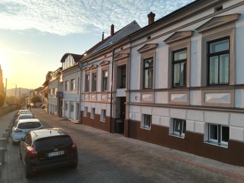 Aradi Apartman 7625 Pécs, Aradi Vértanuk útja 26 kép - 3