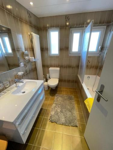 Ascona Casa Cristinaにあるバスルーム