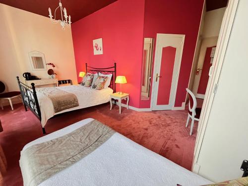 Gallery image of Chateau De Chicamour in Sury-aux-Bois
