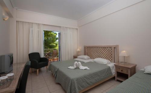 Φωτογραφία από το άλμπουμ του Alonissos Beach Bungalows And Suites Hotel  στην Αλόννησο