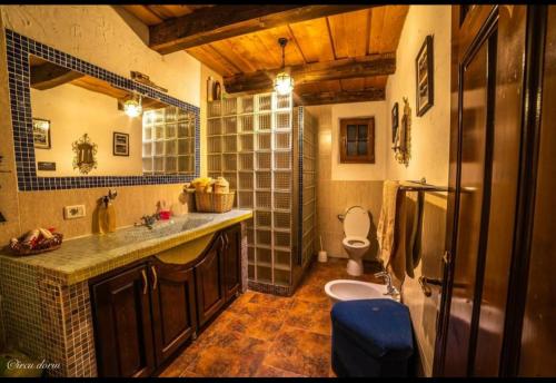 Ett badrum på Casa de hodina Maria