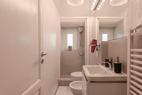 Gallery Art Apartment in San Frediano