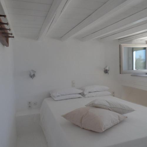 Paros Apartments Cottage