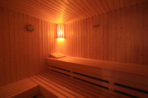 a small sauna with a light on top of it at Posada-Spa Privilegio de Vara in Noja