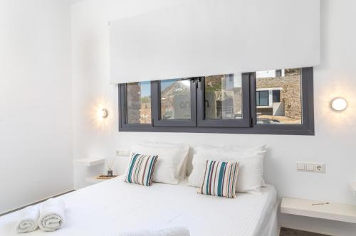 Ένα ή περισσότερα κρεβάτια σε δωμάτιο στο Bamboo Villa Naxos